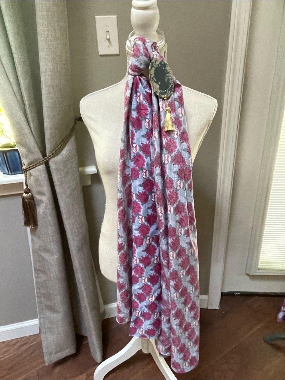 Izzy & Liv Bridgerton Satin Scarf 35x70" Netflix. Floral Print Lightweight